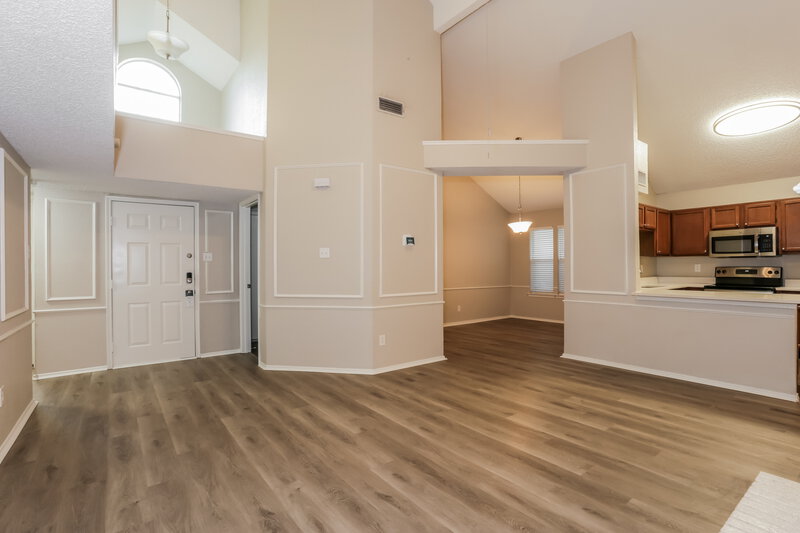 1,860/Mo, 5704 Stone Meadow Ln Fort Worth, TX 76179 Living Room View 2