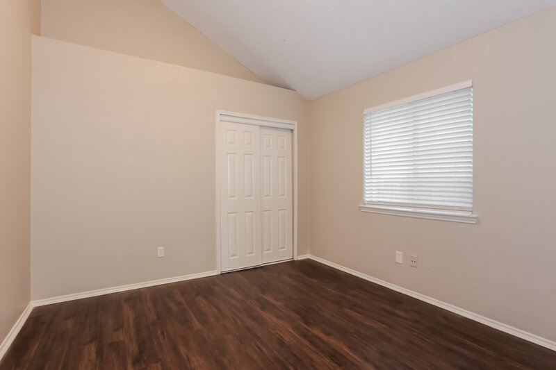 1,860/Mo, 5704 Stone Meadow Ln Fort Worth, TX 76179 Bedroom View