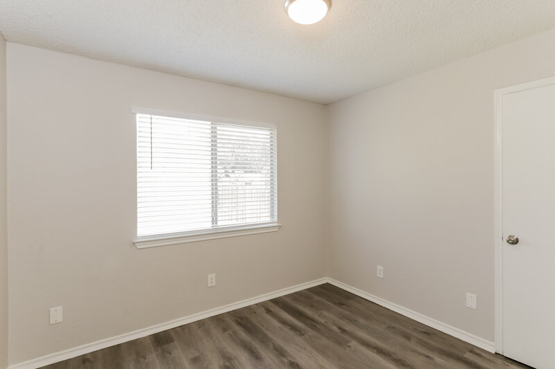 1,880/Mo, 9234 Crimnson Ct Dallas, TX 75217 Bedroom View 2