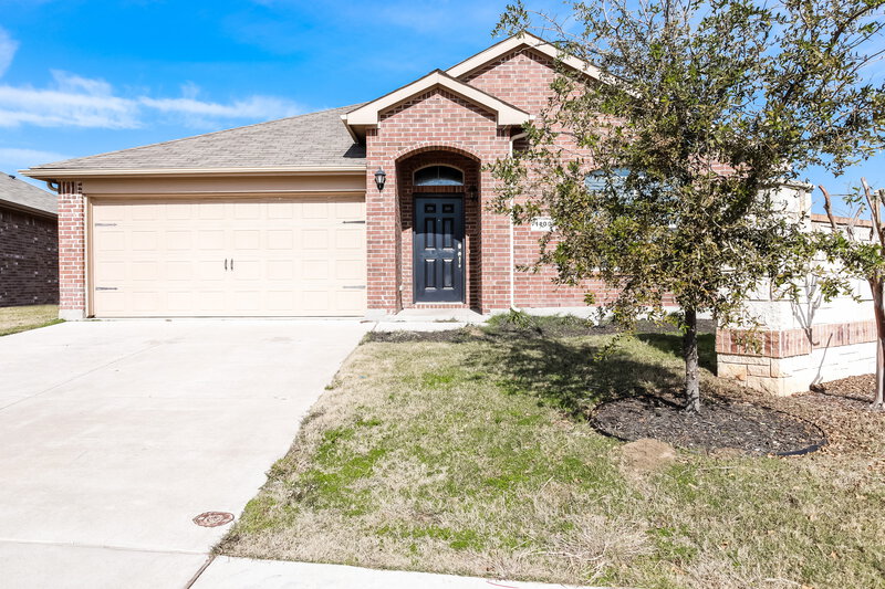 2,210/Mo, 1100 Colchester Ct Fort Worth, TX 76134 External View
