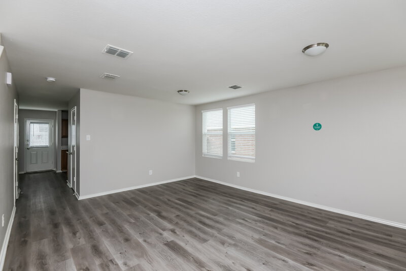 2,640/Mo, 8908 Preakness Cir Fort Worth, TX 76123 Living Room View