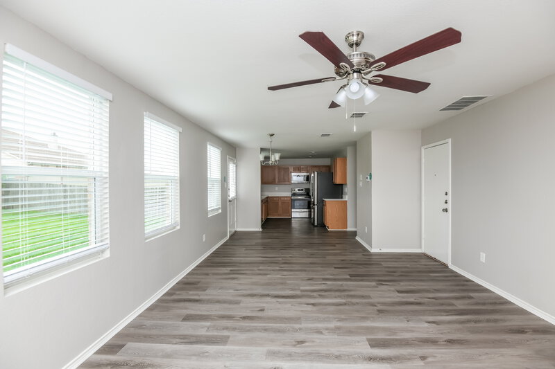 2,640/Mo, 8908 Preakness Cir Fort Worth, TX 76123 Living Room View 3