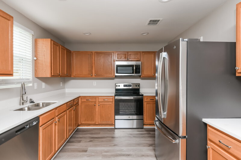 2,640/Mo, 8908 Preakness Cir Fort Worth, TX 76123 Kitchen View