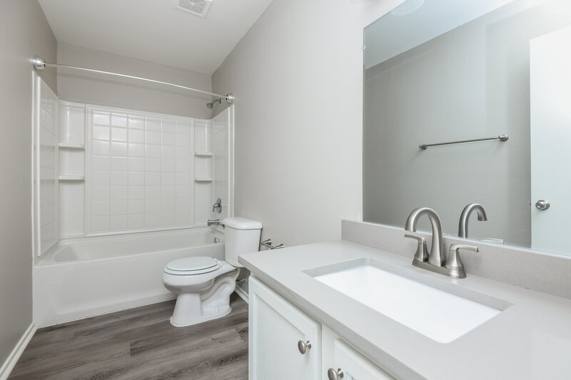 2,640/Mo, 8908 Preakness Cir Fort Worth, TX 76123 Bathroom View