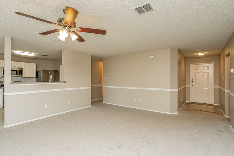 2,035/Mo, 1616 Deerwood Dr Rockwall, TX 75032 Living Room View 3