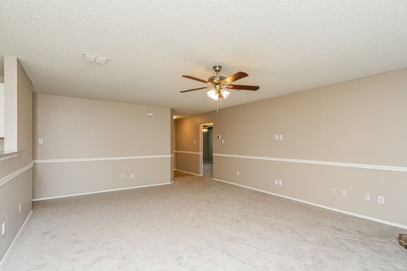 2,035/Mo, 1616 Deerwood Dr Rockwall, TX 75032 Living Room View 4