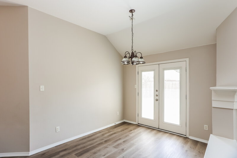 2,245/Mo, 9113 Nightingale Dr Fort Worth, TX 76123 Dining Room View 2