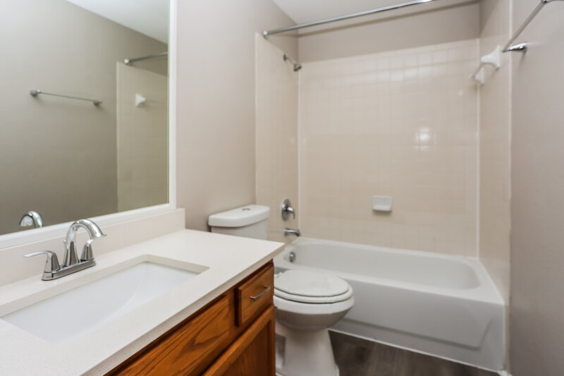 2,245/Mo, 9113 Nightingale Dr Fort Worth, TX 76123 Bathroom View