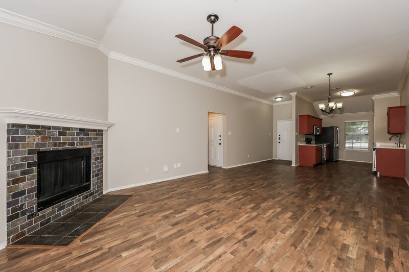 2,110/Mo, 1300 Maple Terrace Dr Mansfield, TX 76063 Living Room View 3