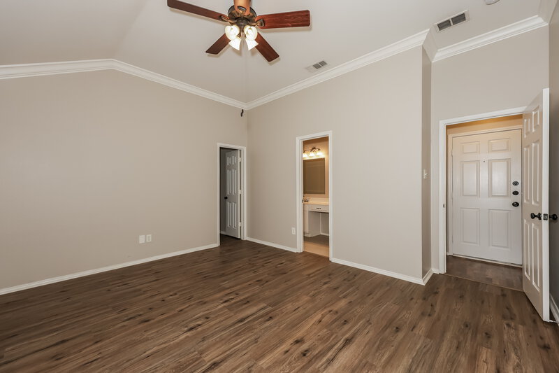 2,110/Mo, 1300 Maple Terrace Dr Mansfield, TX 76063 Main Bedroom View 2