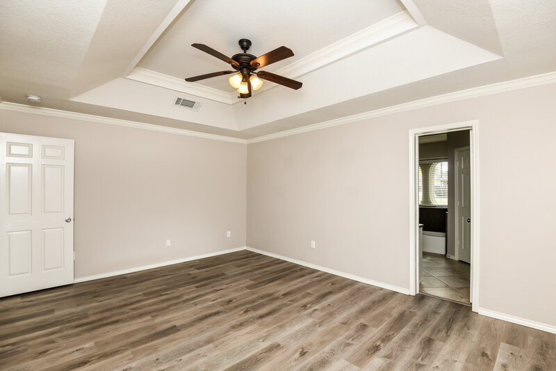 2,400/Mo, 5700 Acapulco Dr North Richland Hills, TX 76180 Main Bedroom View 2