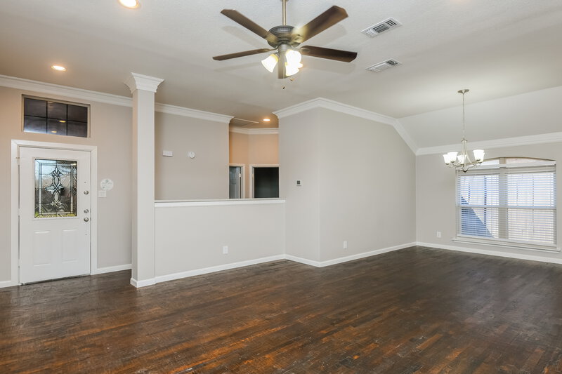 2,210/Mo, 5900 Ravenya St Fort Worth, TX 76179 Living Room View