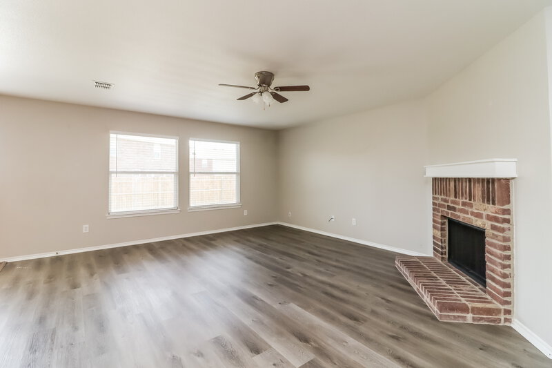 2,775/Mo, 4333 Annalea Dr Fort Worth, TX 76123 Living Room View