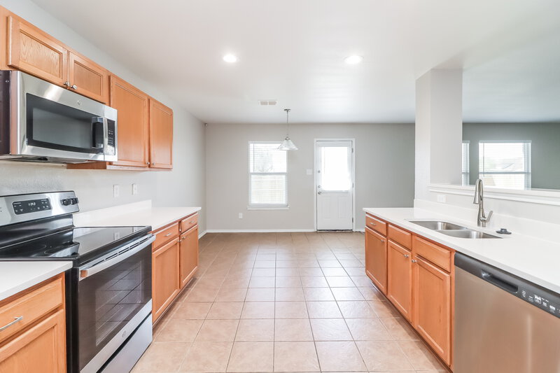2,775/Mo, 4333 Annalea Dr Fort Worth, TX 76123 Kitchen View 2