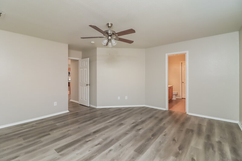 2,775/Mo, 4333 Annalea Dr Fort Worth, TX 76123 Main Bedroom View