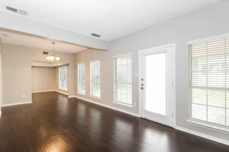 2,460/Mo, 6737 Moss Ln North Richland Hills, TX 76182 Living Room View