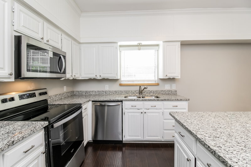 2,460/Mo, 6737 Moss Ln North Richland Hills, TX 76182 Kitchen View