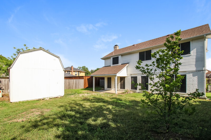 2,460/Mo, 6737 Moss Ln North Richland Hills, TX 76182 Rear View