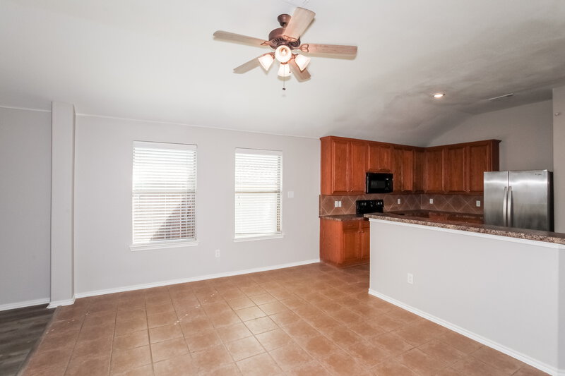 1,900/Mo, 1420 Eufemia Dr Denton, TX 76207 Dining Room View