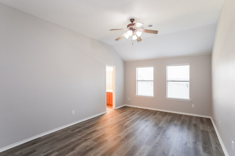 1,900/Mo, 1420 Eufemia Dr Denton, TX 76207 Main Bedroom View