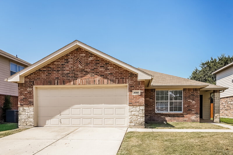 1,995/Mo, 8505 Shallow Creek Dr Fort Worth, TX 76179 External View