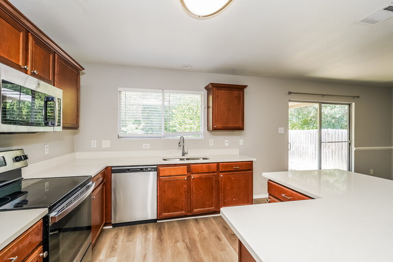 1,995/Mo, 8505 Shallow Creek Dr Fort Worth, TX 76179 Kitchen View