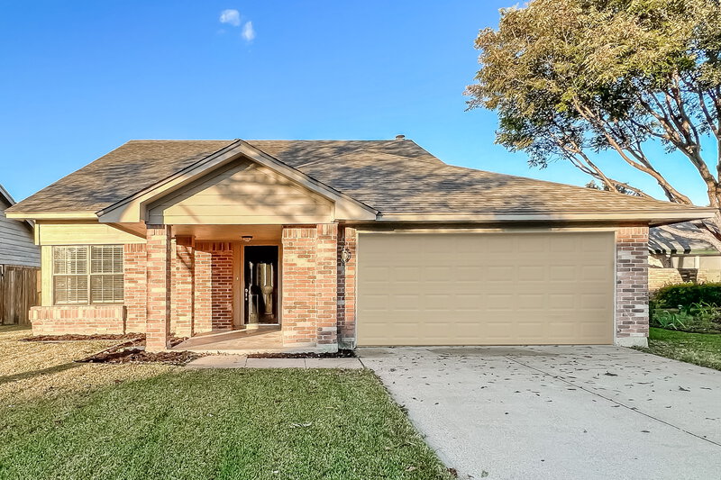 2,500/Mo, 4110 Briton Ct Grand Prairie, TX 75052 External View