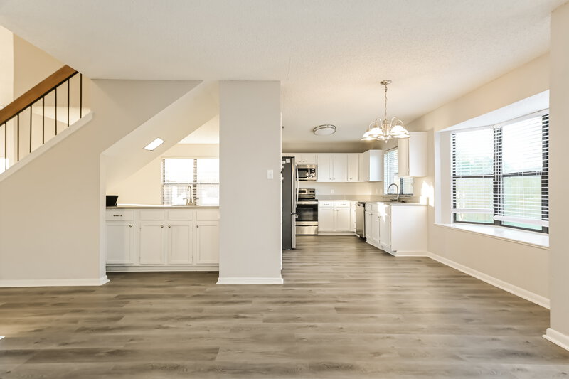 2,500/Mo, 4110 Briton Ct Grand Prairie, TX 75052 Living Room View 2