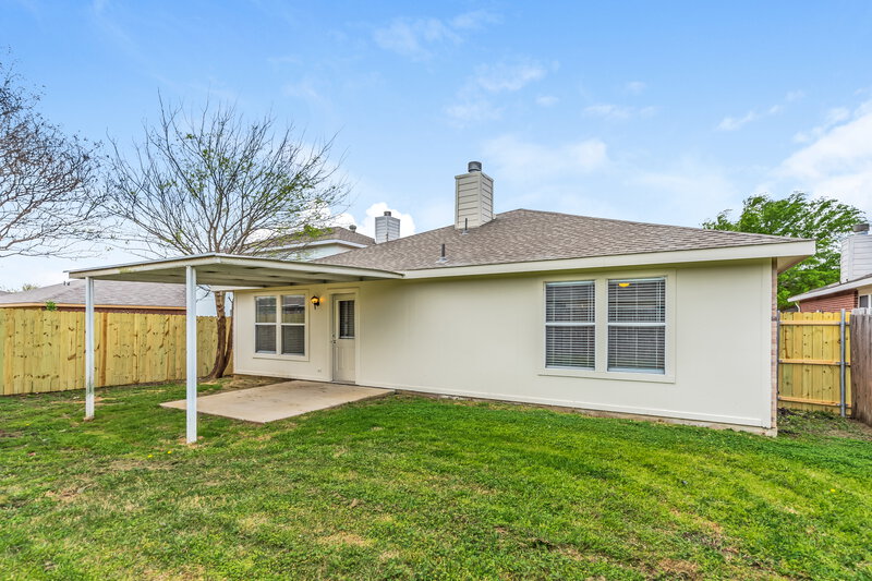 2,495/Mo, 2728 Prairie Creek Dr McKinney, TX 75071 Rear View