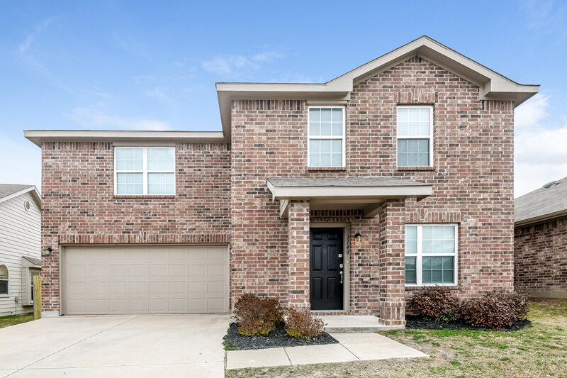 2,075/Mo, 3140 Middleview Rd Fort Worth, TX 76108 External View