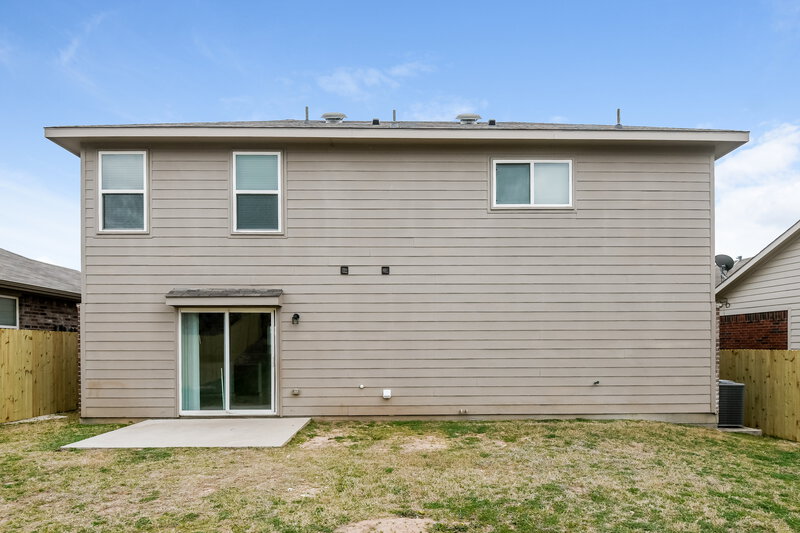 2,075/Mo, 3140 Middleview Rd Fort Worth, TX 76108 Rear View