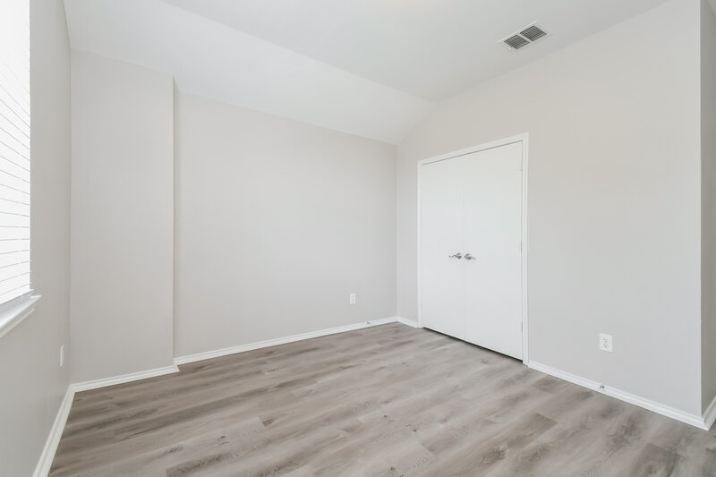 3,035/Mo, 8103 Guadalupe Rd Arlington, TX 76002 Bedroom View