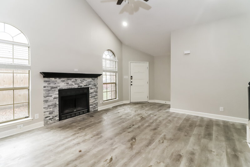 2,210/Mo, 815 Cornfield Dr Arlington, TX 76017 Misc View 4