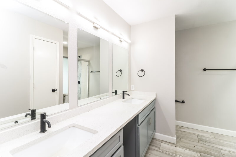 2,210/Mo, 815 Cornfield Dr Arlington, TX 76017 Misc View 12