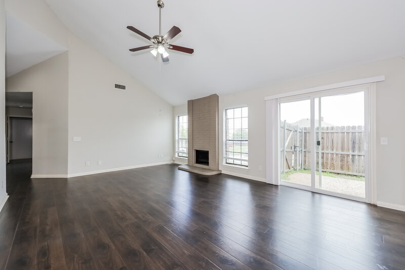 2,030/Mo, 10221 Holly Grove Dr Fort Worth, TX 76108 Misc View 3