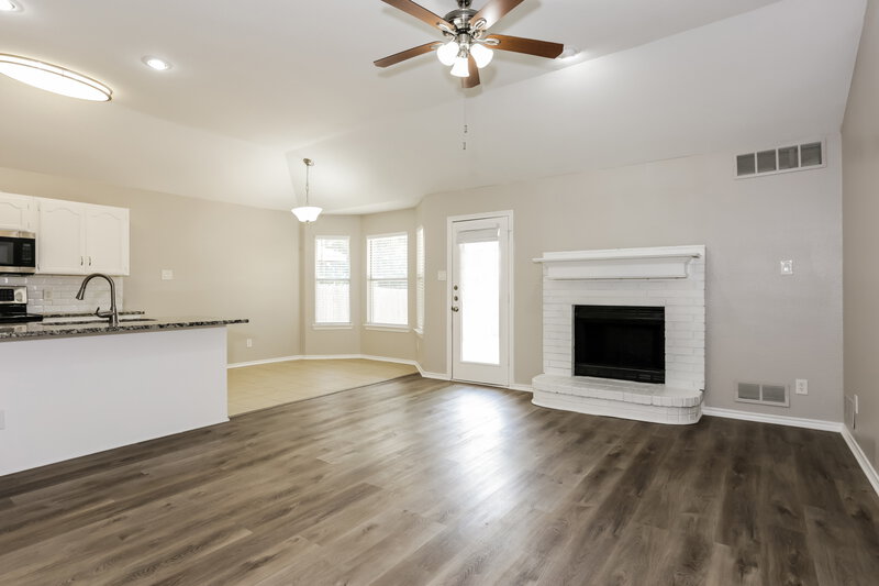 2,095/Mo, 6841 Black Wing Dr Fort Worth, TX 76137 Living Room View