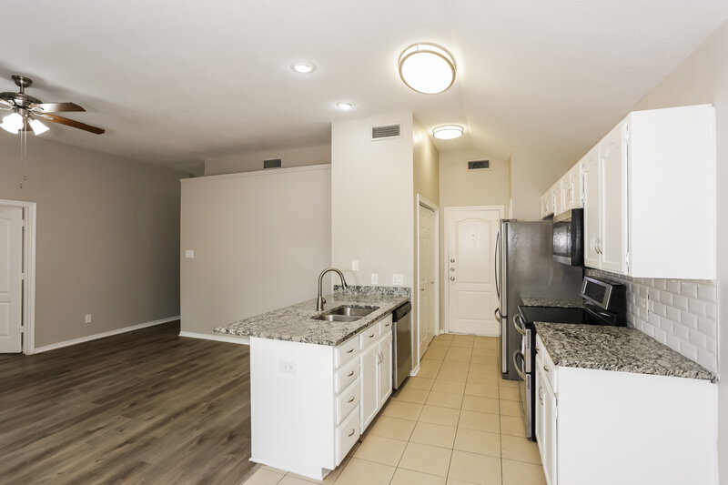 2,095/Mo, 6841 Black Wing Dr Fort Worth, TX 76137 Kitchen View