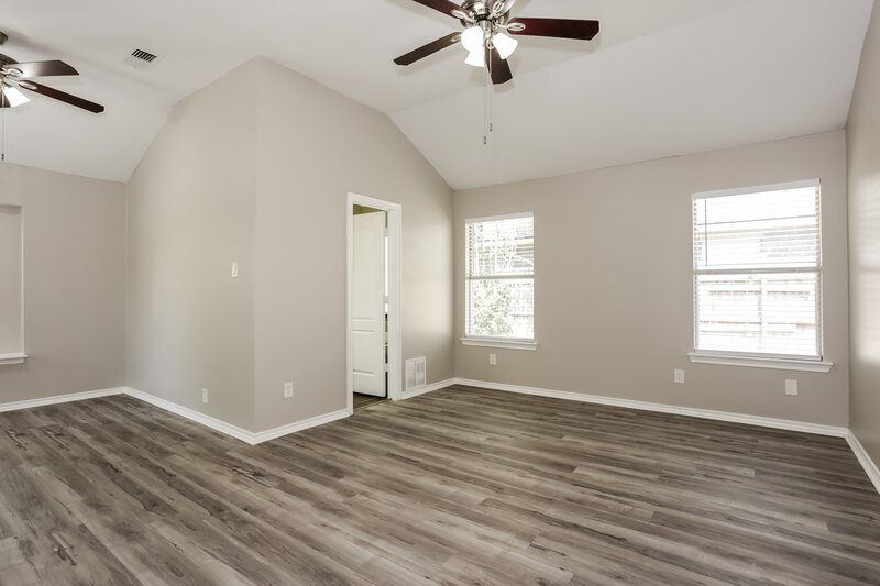2,095/Mo, 6841 Black Wing Dr Fort Worth, TX 76137 Main Bedroom View