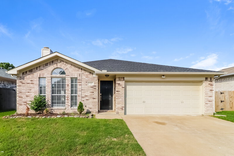 2,145/Mo, 5616 Colebrook Trail Arlington, TX 76017 External View