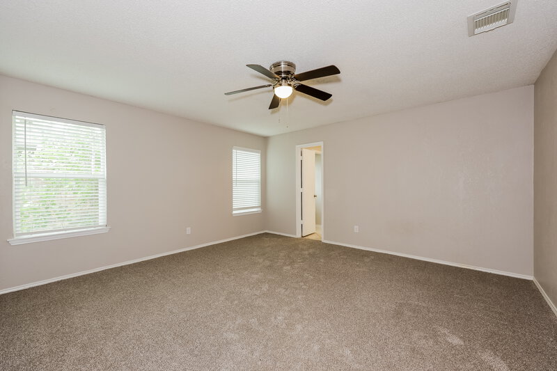 2,010/Mo, 6214 Big Springs Dr Arlington, TX 76001 Main Bedroom View