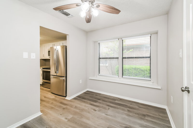 2,300/Mo, 4204 Rye Glen Dr Arlington, TX 76017 Dining Room View