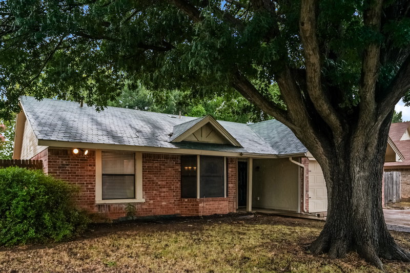 2,080/Mo, 4210 Glen Hollow Cir Arlington, TX 76016 Misc View