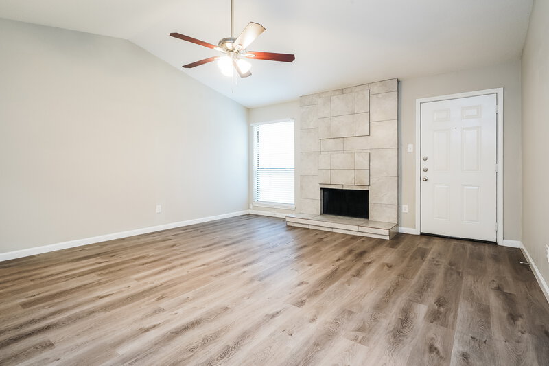 2,080/Mo, 4210 Glen Hollow Cir Arlington, TX 76016 Misc View 3