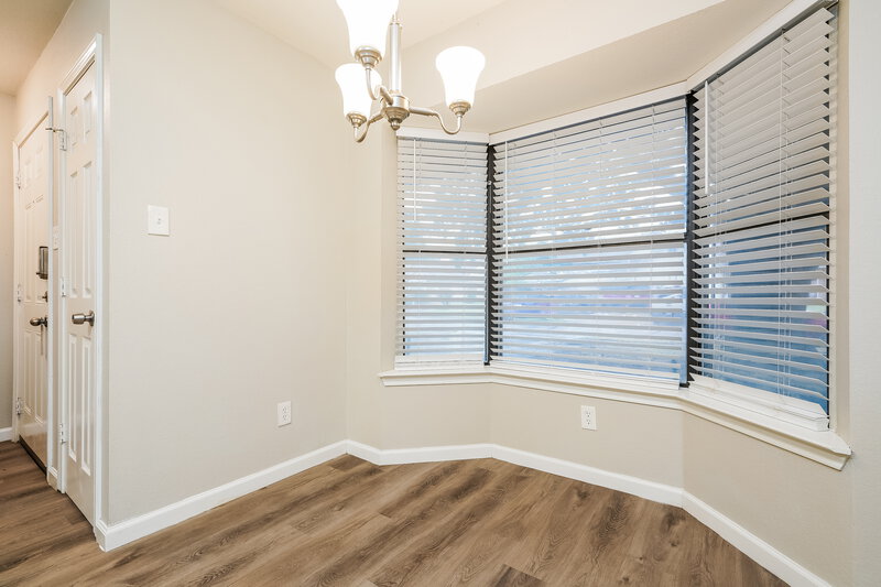 2,080/Mo, 4210 Glen Hollow Cir Arlington, TX 76016 Floorplan View 2