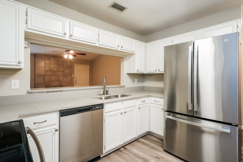 2,080/Mo, 4210 Glen Hollow Cir Arlington, TX 76016 Misc View 6