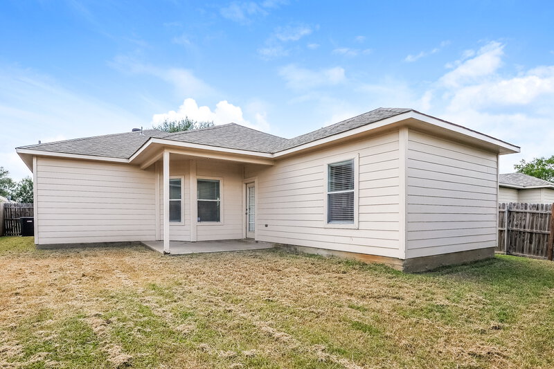 1,789/Mo, 9309 Cynthia Ct Fort Worth, TX 76140 Rear View
