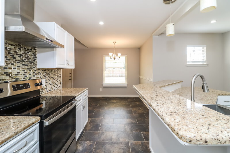 1,915/Mo, 508 Berkshire Ct Burleson, TX 76028 Kitchen View 2