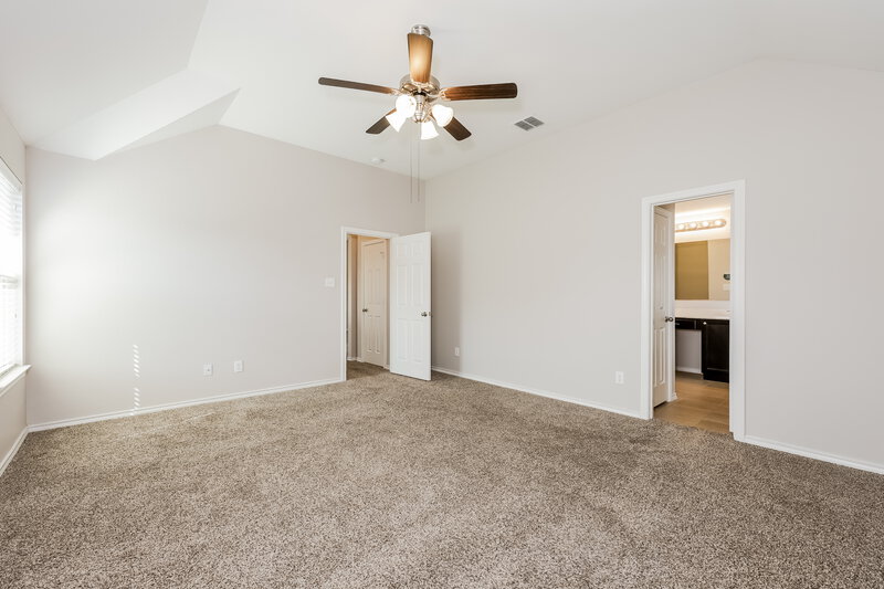 2,445/Mo, 106 Richard Ln Red Oak, TX 75154 Main Bedroom View 2