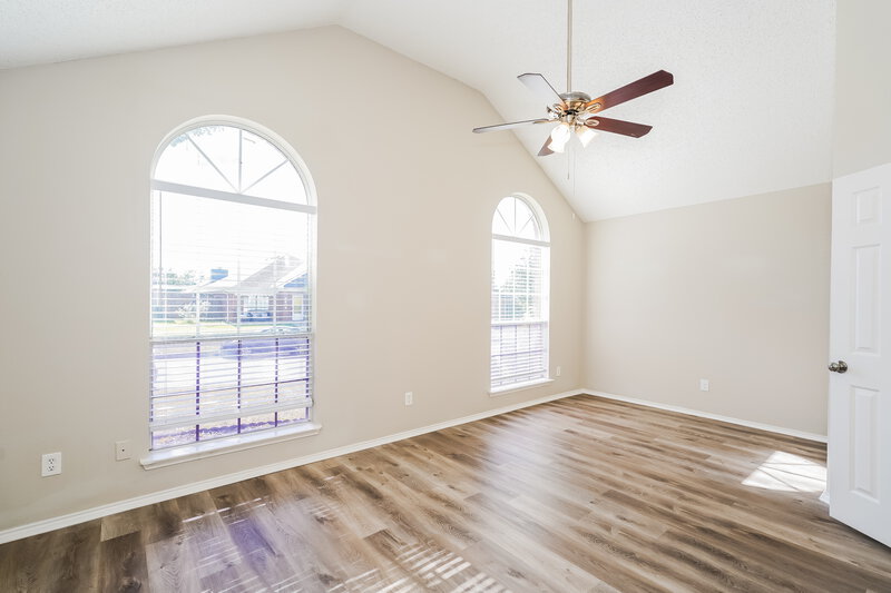 1,815/Mo, 4813 Cable Dr Fort Worth, TX 76137 Main Bedroom View 2