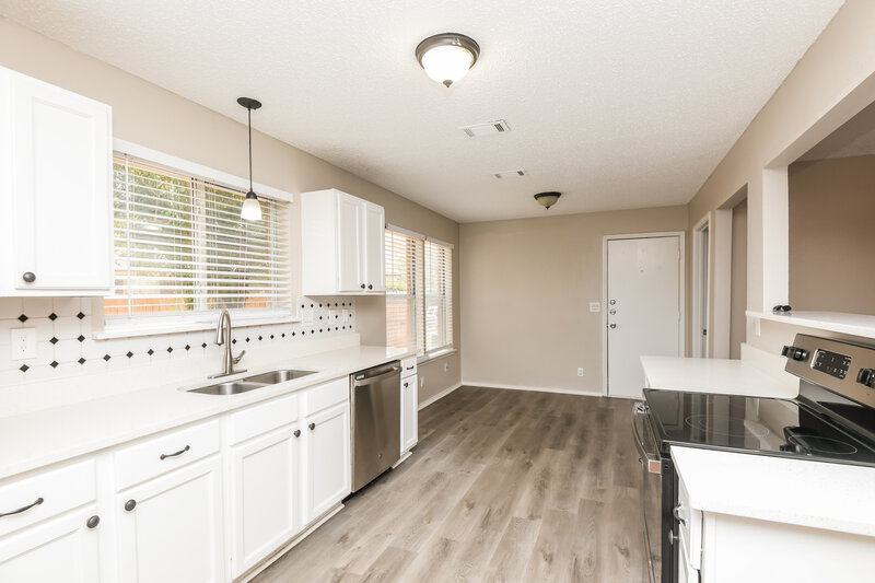 2,300/Mo, 4669 Misty Ridge Dr Fort Worth, TX 76137 Breakfast Nook View